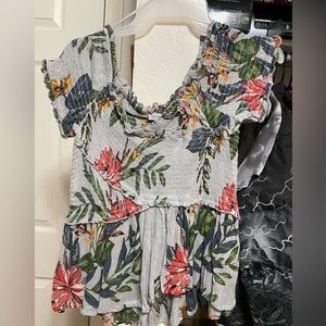 Brand-new shirt haven’t worn it once still has its tag